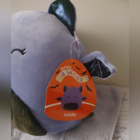 8" Halloween 2023 Squishmallows Joldy The Purple Bat Fuzzy Belly BNR - Picture 2 of 2